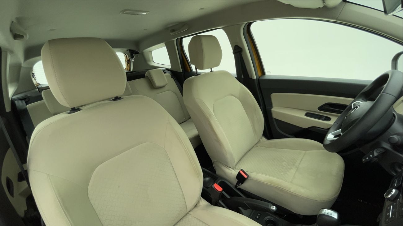 Renault Duster PE 1.6 | Zero Down Payment | Free Home Test Drive