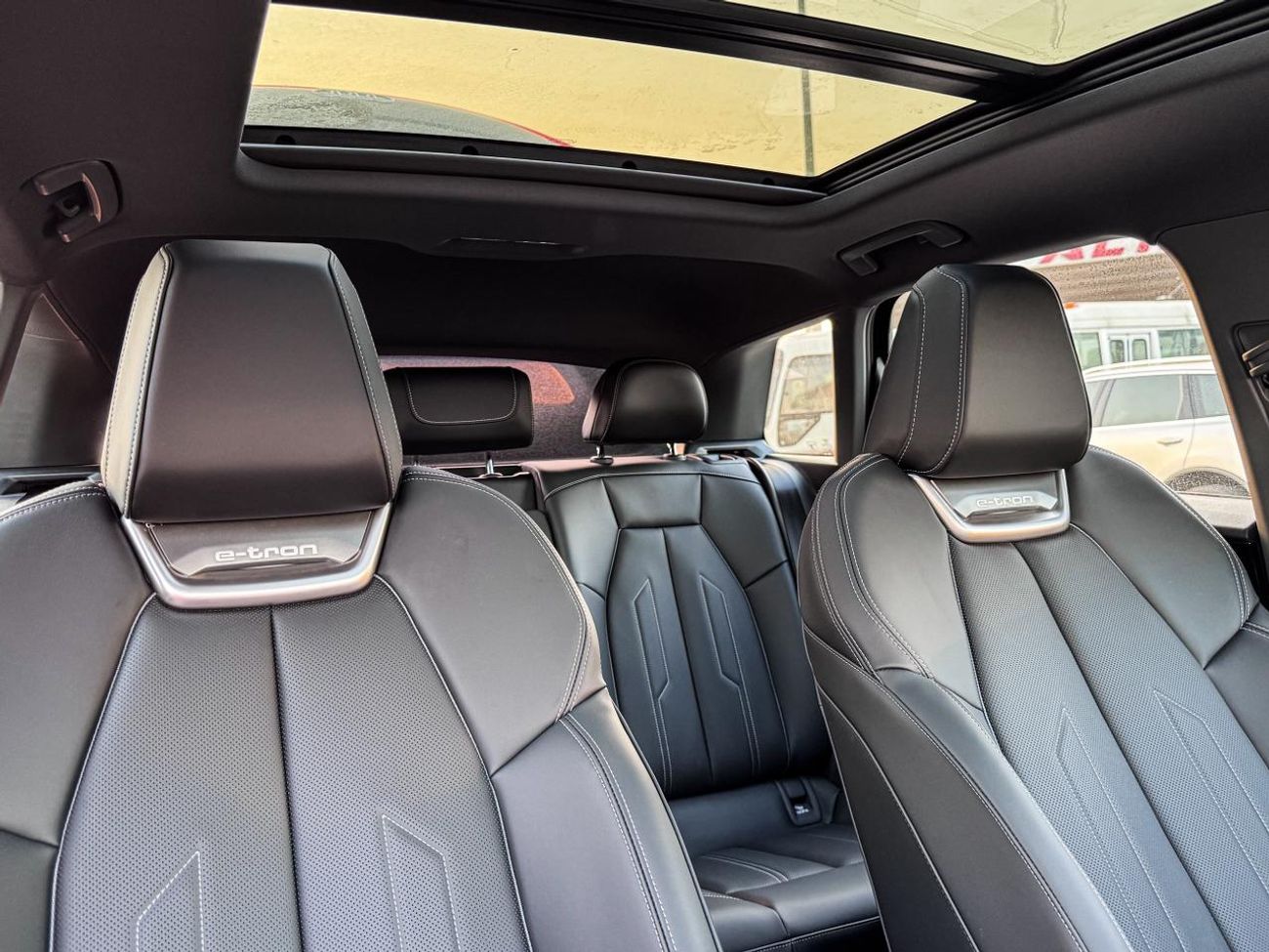 Audi Q4 etron 2025 | AUDI E-TRON Q4 TOP VERSION E/V