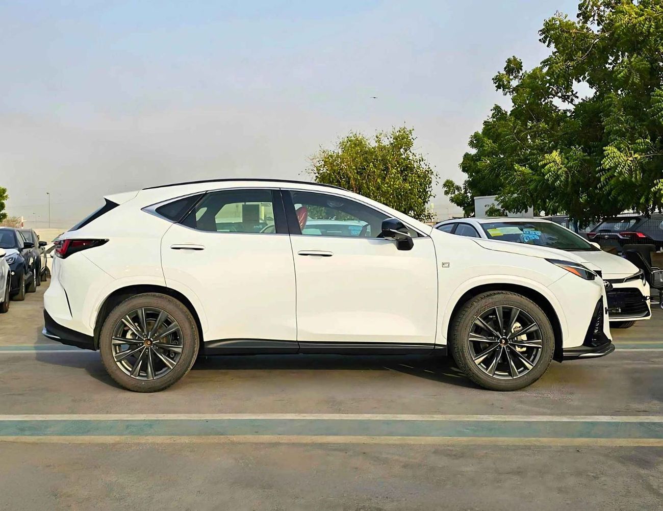 لكزس NX350 F SPORT TURBO CHARGED/PANORAMIC ROOF/ 275 HP ENGINE/2.4L PETROL AWD/CODE#NXP3F