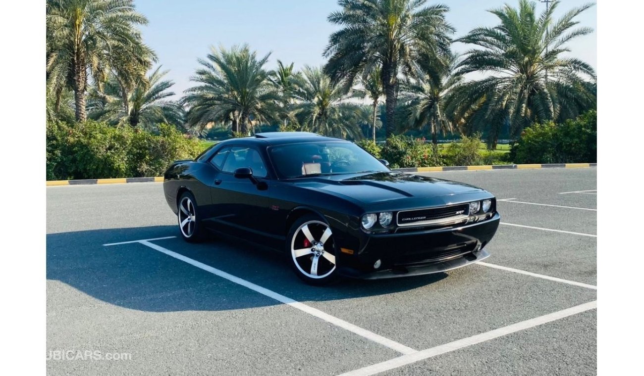 Dodge Challenger SRT8 Core