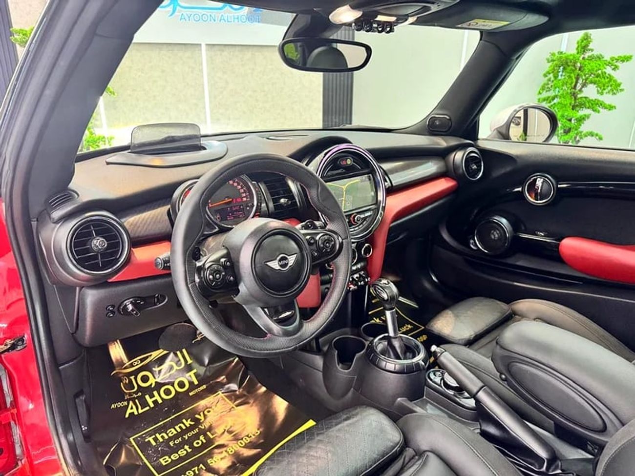 ميني كوبر BEAUTIFUL S ** JCW ** ACCIDENT FREE || GCC || TOP OPTIONS || CONDITION