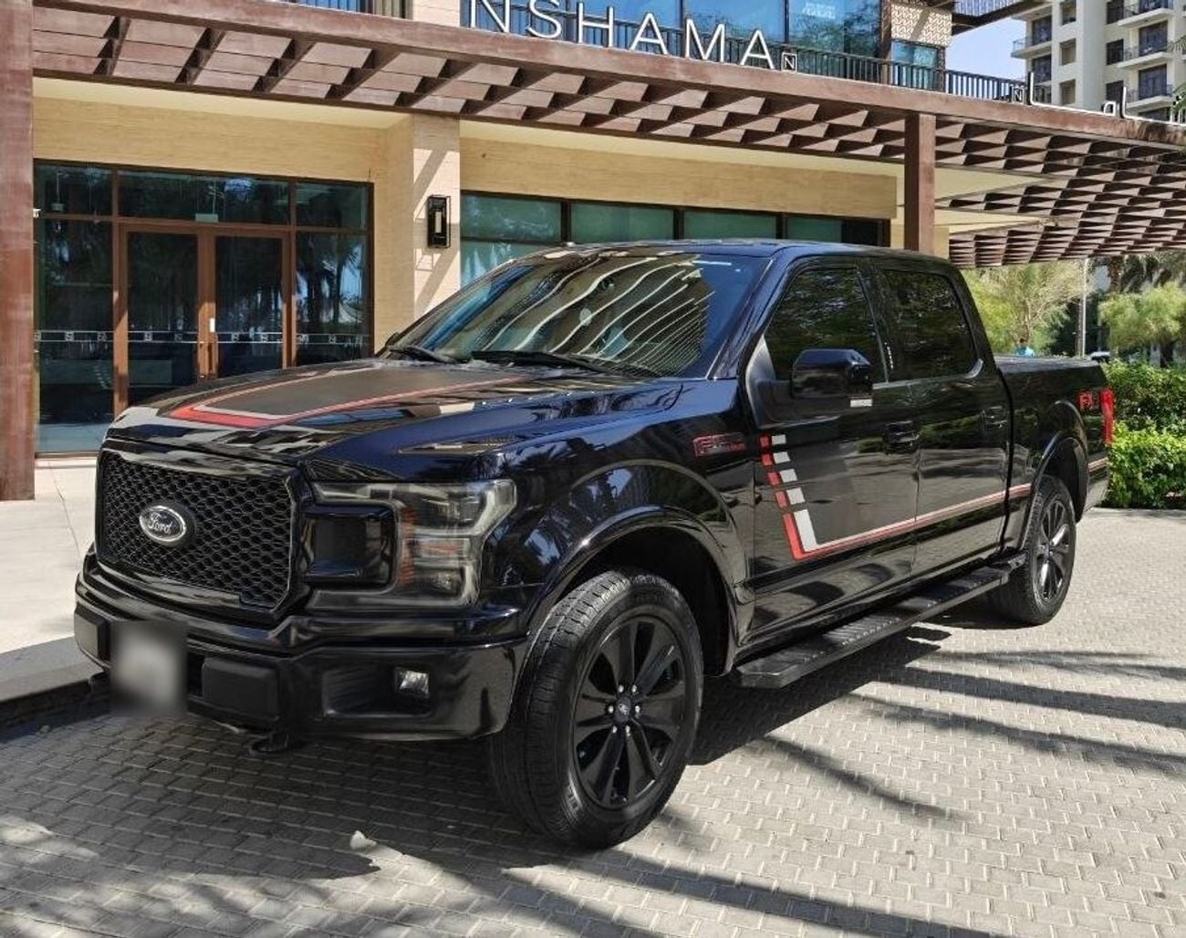 Ford F-150 LARIAT