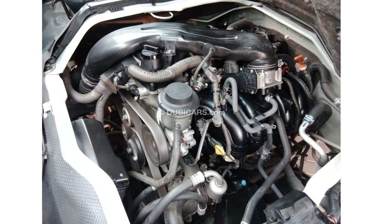 Toyota Hiace TOYOTA HIACE VAN (AMBULANCE) RIGHT HAND DRIVE(PM12092)