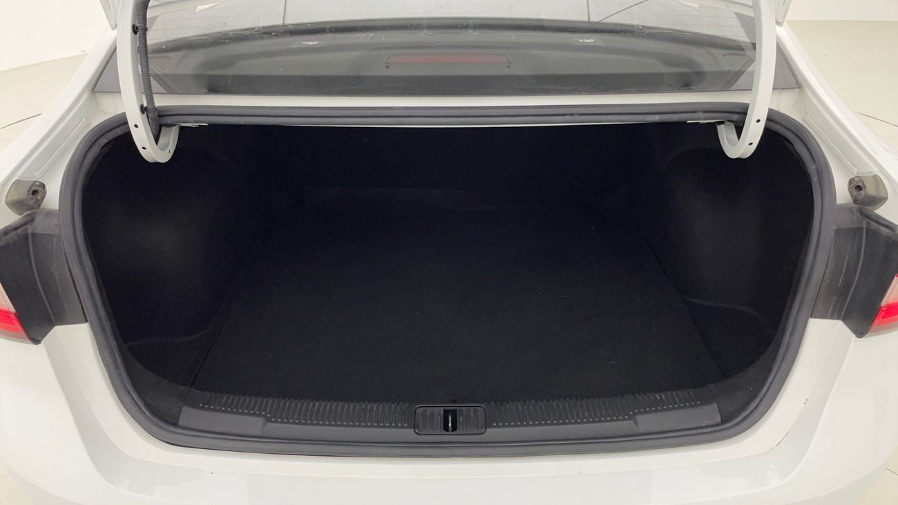 أم جي 5 STD 1.5 | بدون دفعة مقدمة | اختبار القيادة في المنزل