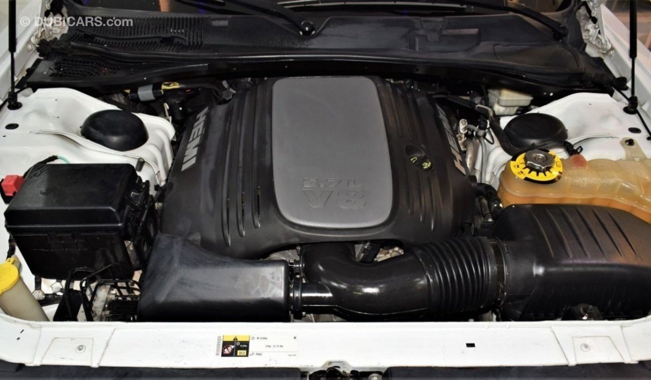 Dodge Challenger EXCELLENT DEAL for our Dodge Challenger 5.7L HEMI 2014 Model!! in White Color! GCC Specs