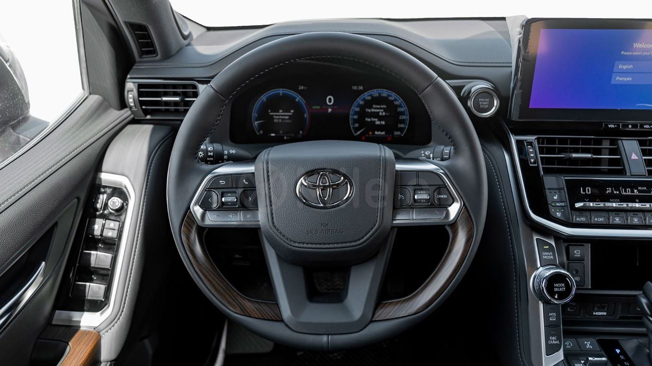 تويوتا لاند كروزر TOYOTA LAND CRUISER 300 VX