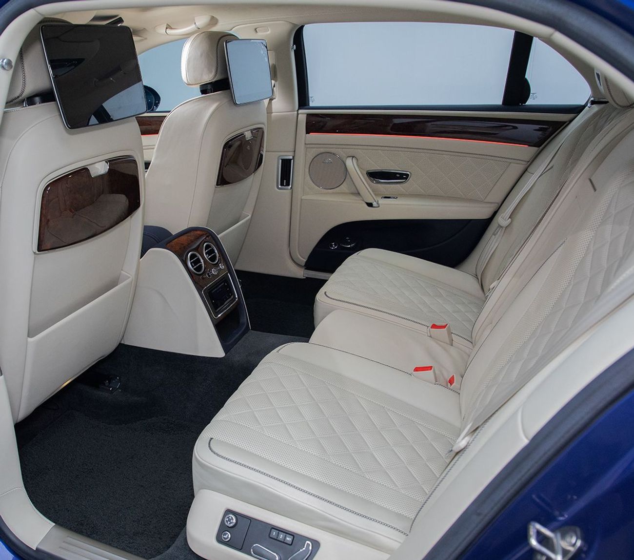 Bentley Flying Spur W12