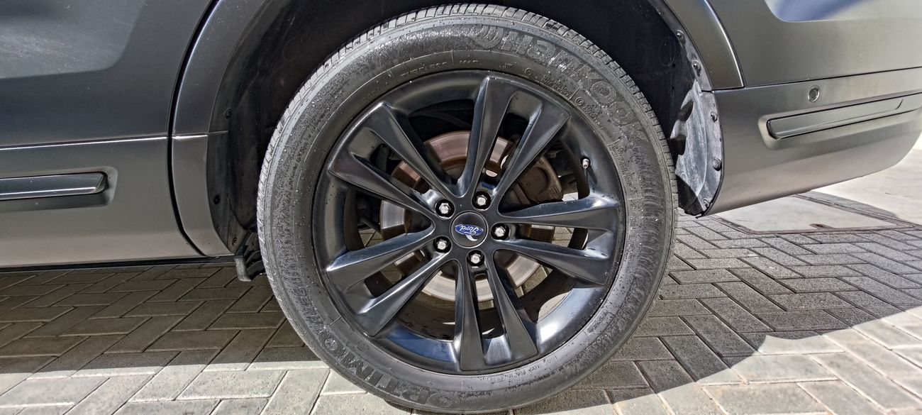 Ford Explorer Limited