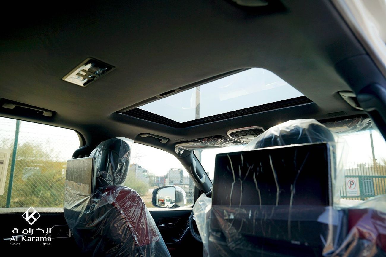 Toyota Land Cruiser 3.3L | VXR | JBL Sound | Rear LCD Screens | GCC Specs | Full Option