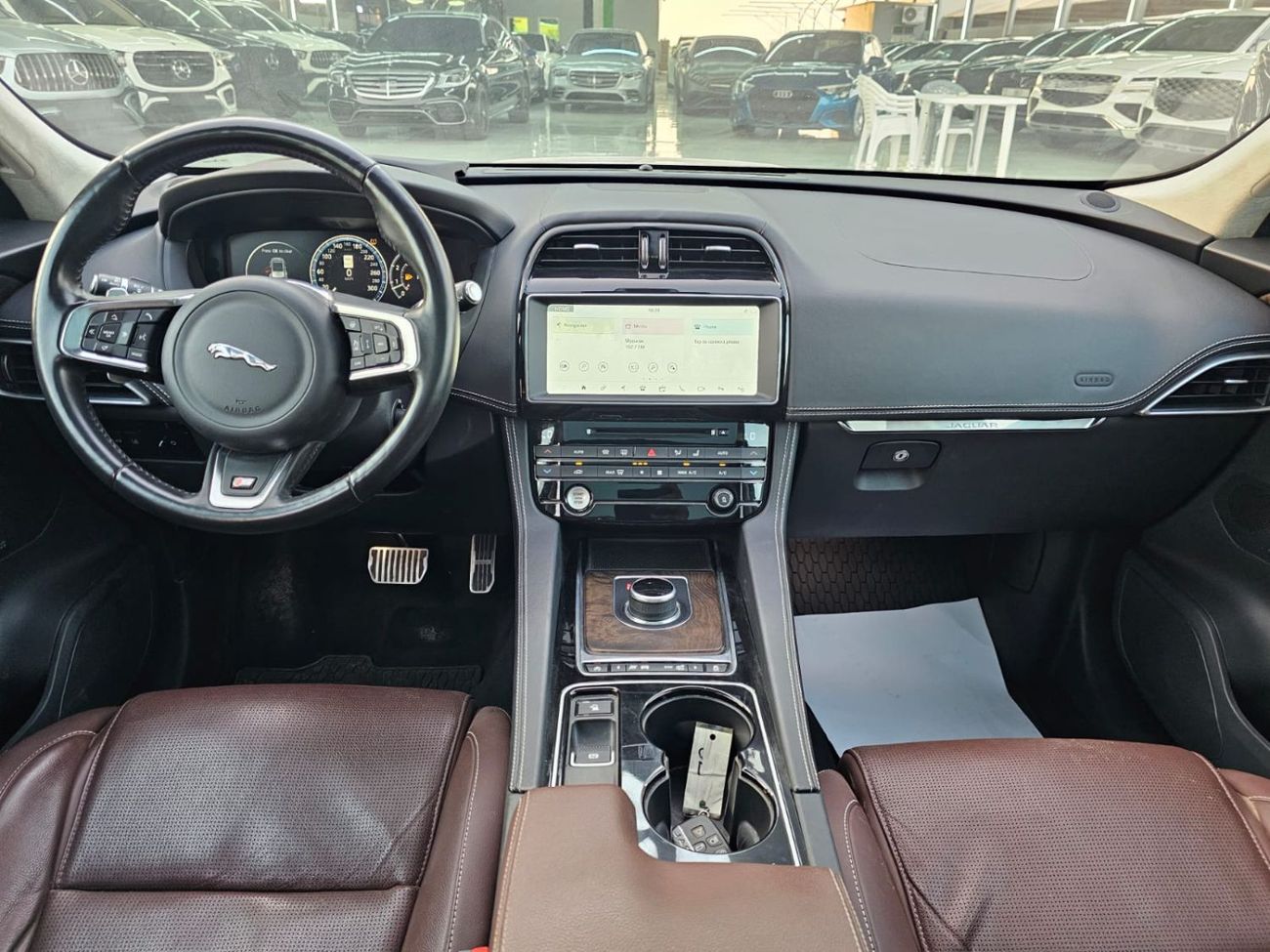 جاكوار F بيس S 3.0L (400 HP)