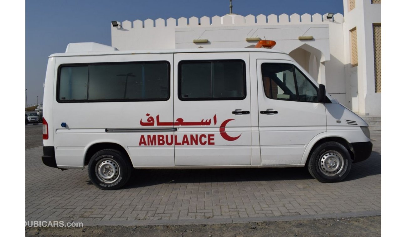 مرسيدس بنز سبرينتر Mercedes Benz Sprinter Ambulance, Model:2008. Excellent condition