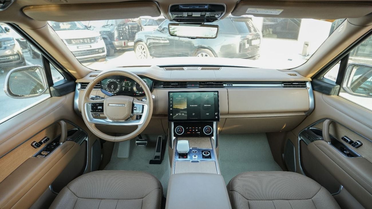 Land Rover Range Rover SV LWB P530 SV LWB White-Tan 2022 MY Export only