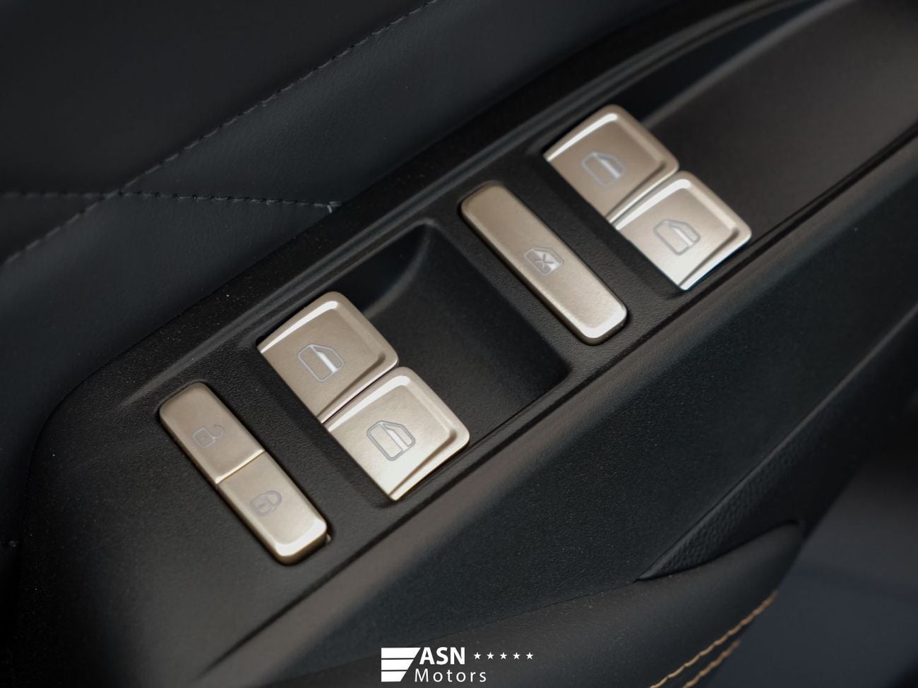 كايي X7 Mountain Peak Edition (7 Seater) 2026 (Clearance Price)