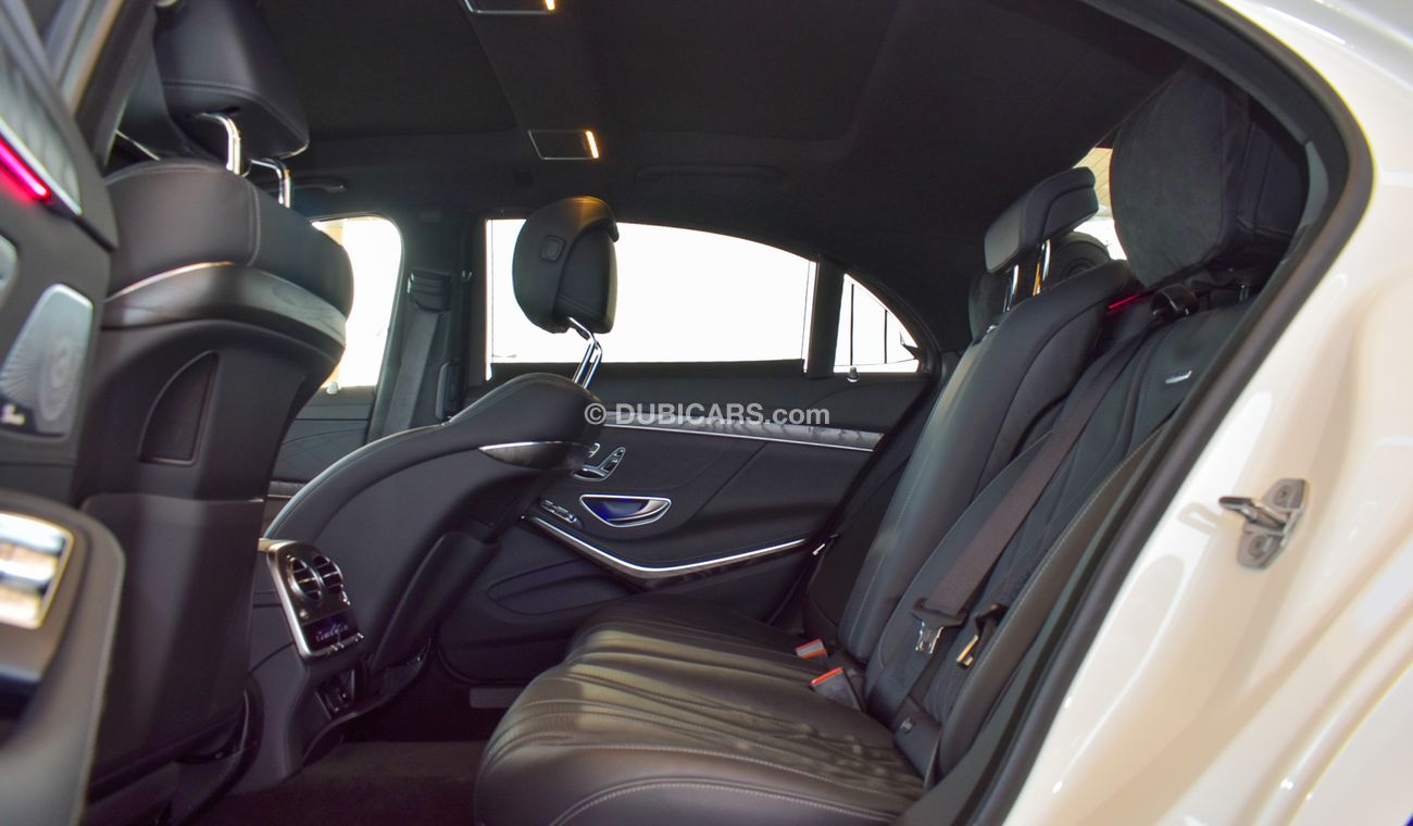 مرسيدس بنز S 63 AMG V8 Biturbo 4Matic