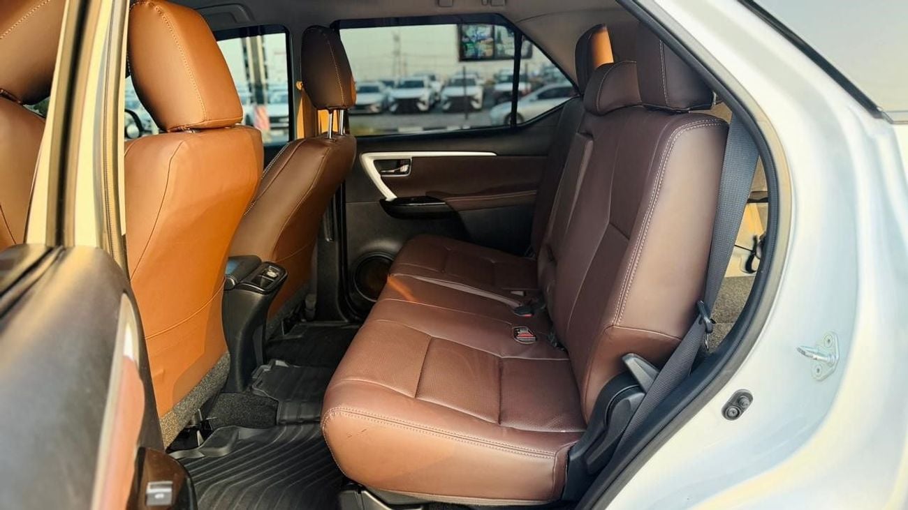 تويوتا فورتونر -