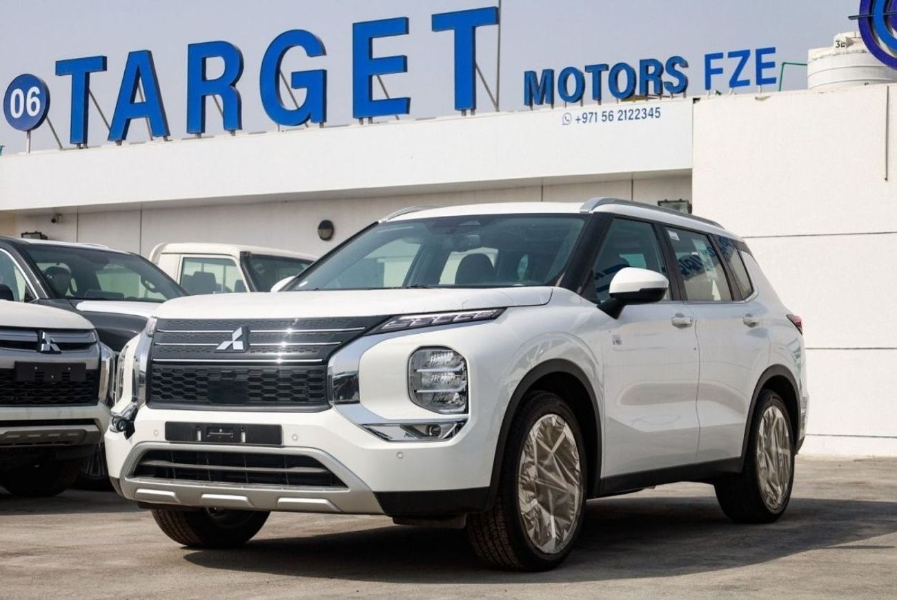 Mitsubishi Outlander OUTLANDER 2.5L 4WD WHITE