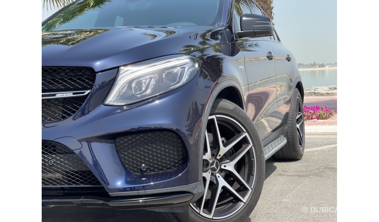 مرسيدس بنز GLE 43 AMG مرسيدس بنز جي ال اي 43 اي ام جي خليجي