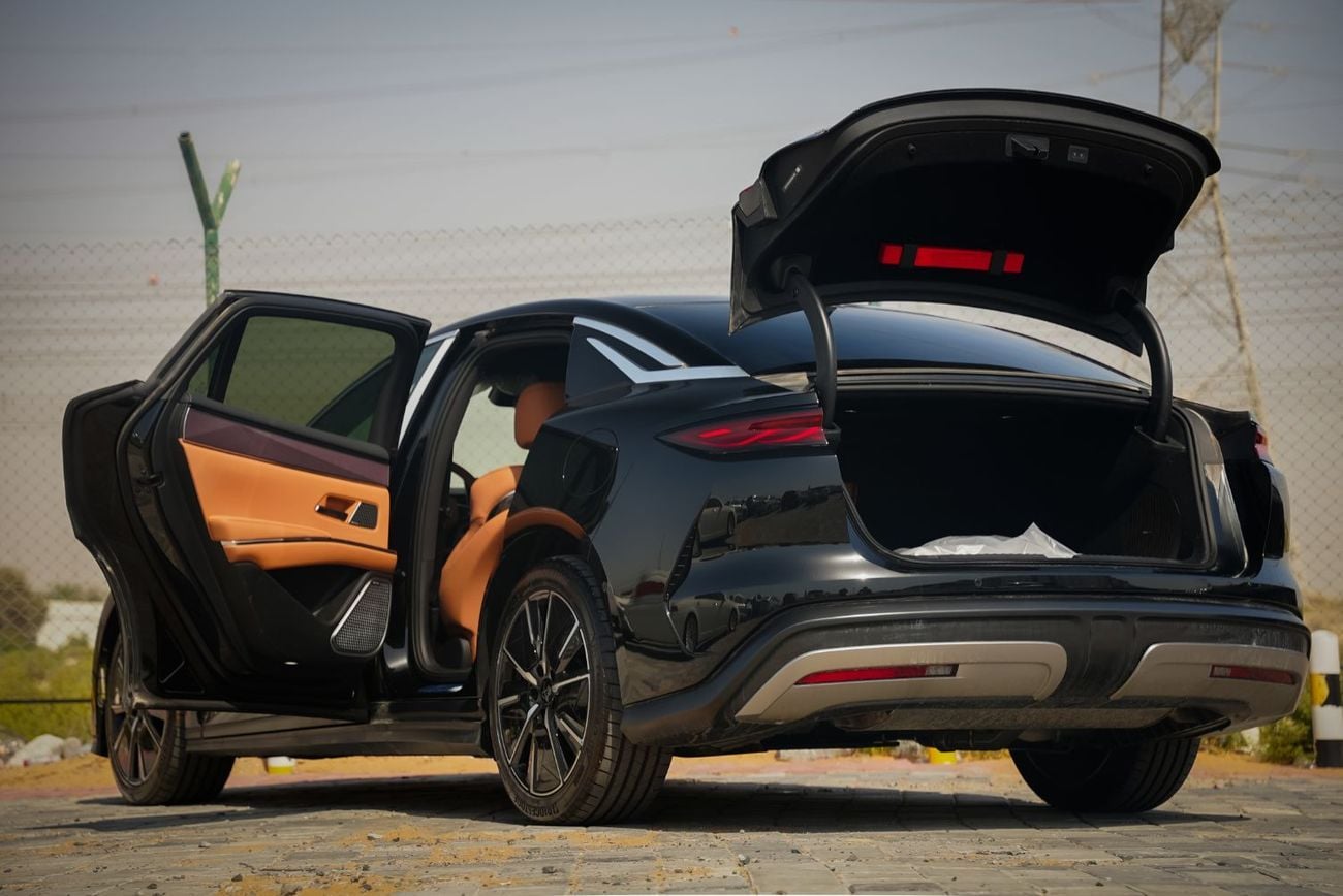بي واي دي هان 2025 BYD Han L DM-i 200Km Flagship with LiDar Black in Tan 0Km