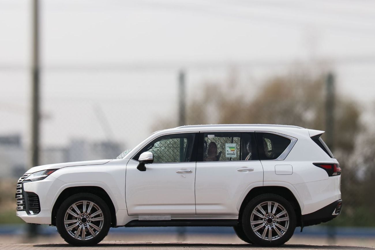 لكزس LX 600 VIP 3.5L