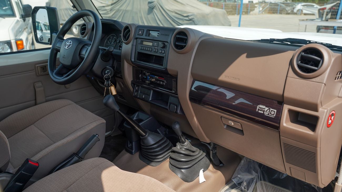 Toyota Land Cruiser 70