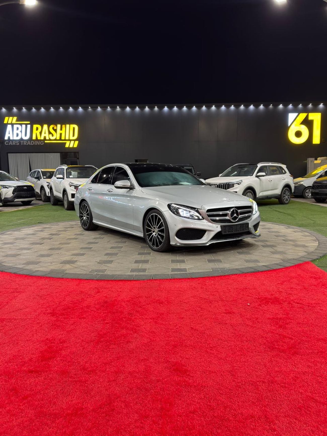 مرسيدس بنز C 200