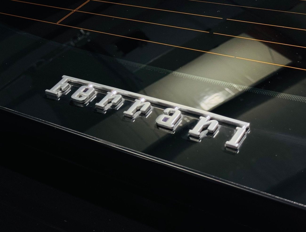 فيراري 812  سوبرفاست 812 Superfast 2018 Ferrari, Full Ferrari Service History, Carbon Fiber Package, Very Low Kms, GCC