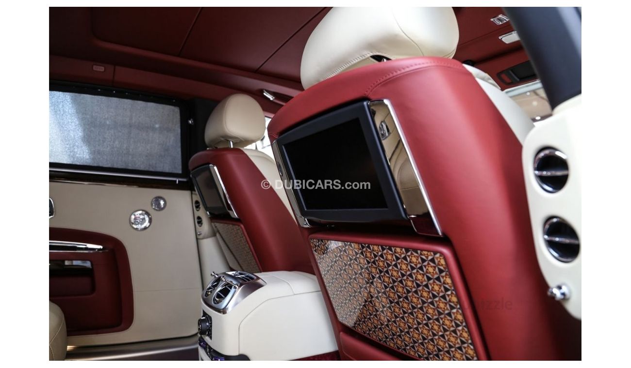 Rolls-Royce Ghost 6.0L V12 Extended Wheelbase Zero Km | Bespoke Design One of One | Special Scala Red Color Edition