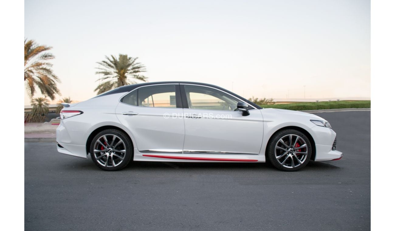 Toyota Camry GLE - 2.5L - TRD SPORTIVO