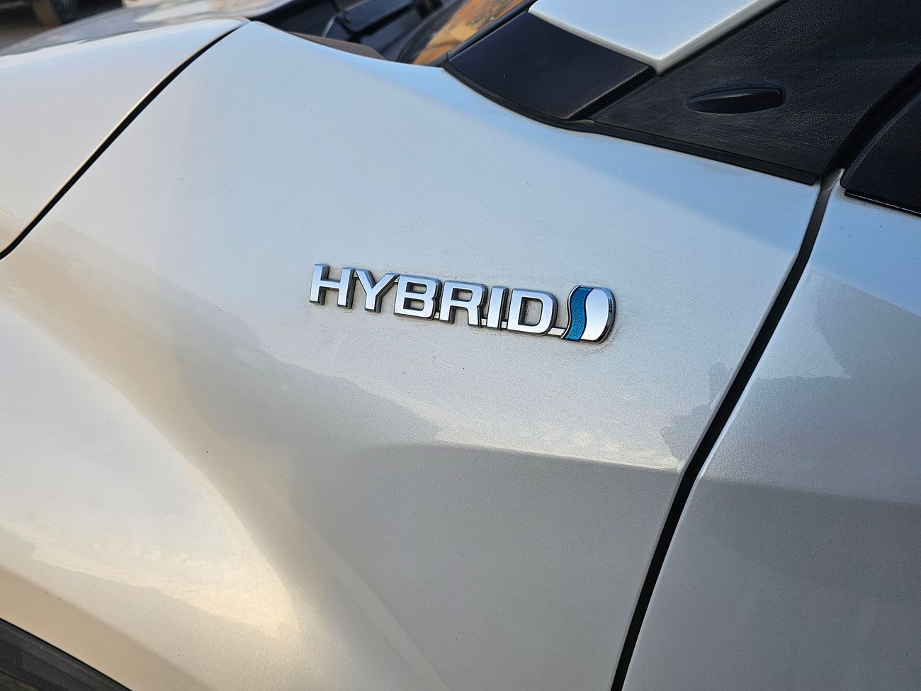 تويوتا CHR BASE