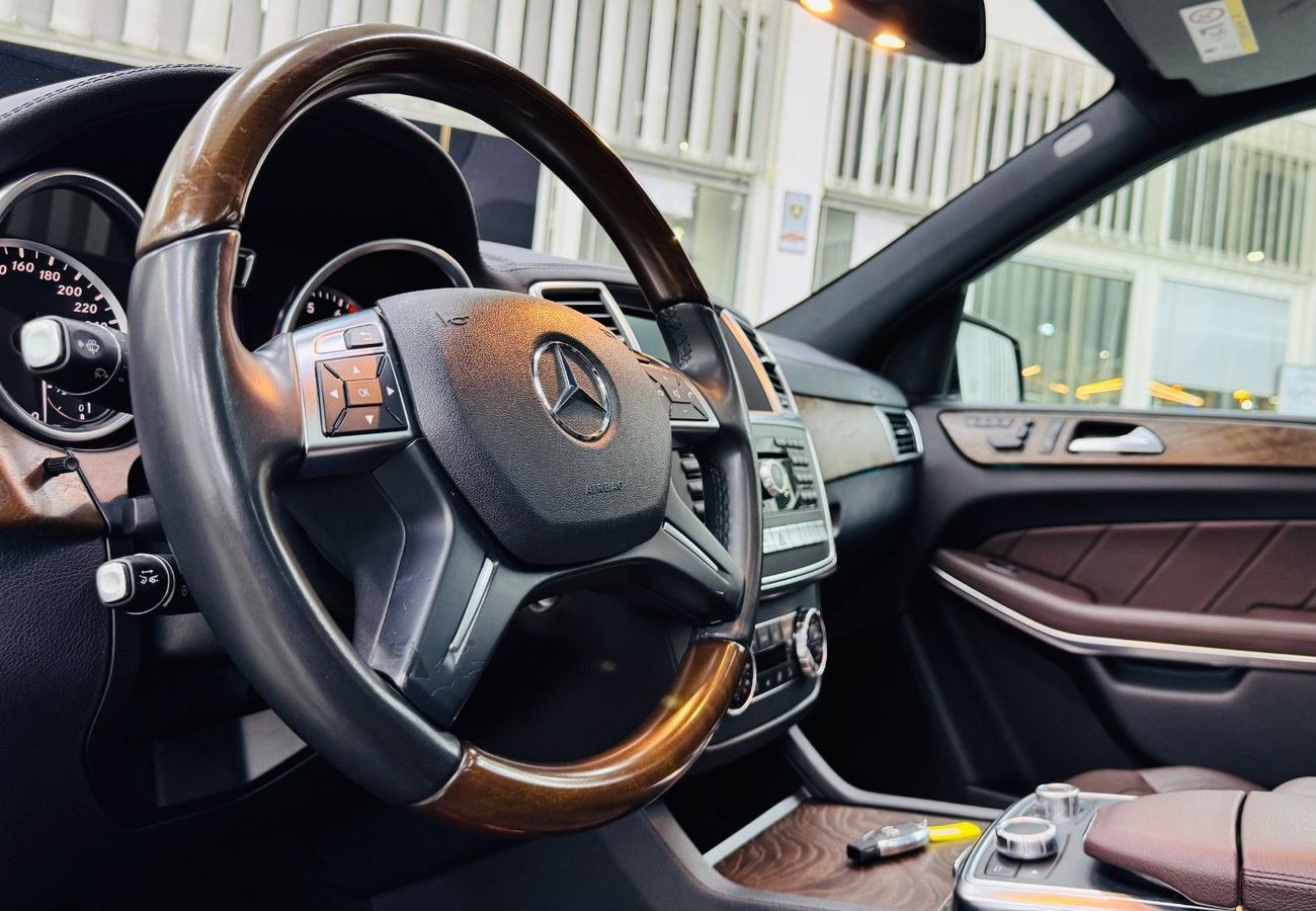 Mercedes-Benz GL 500 Std 4.7L