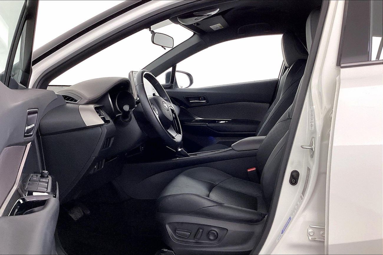 تويوتا CHR VX | شامل الضمان | 0 ﺪﻔﻋﺓ ﺃﻮﻟﻯ