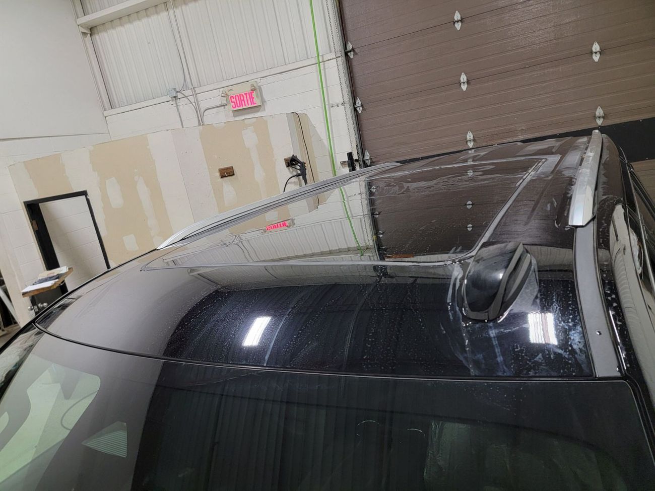 جي أم سي يوكون Denali With Captain Seats  6.2L Brand New