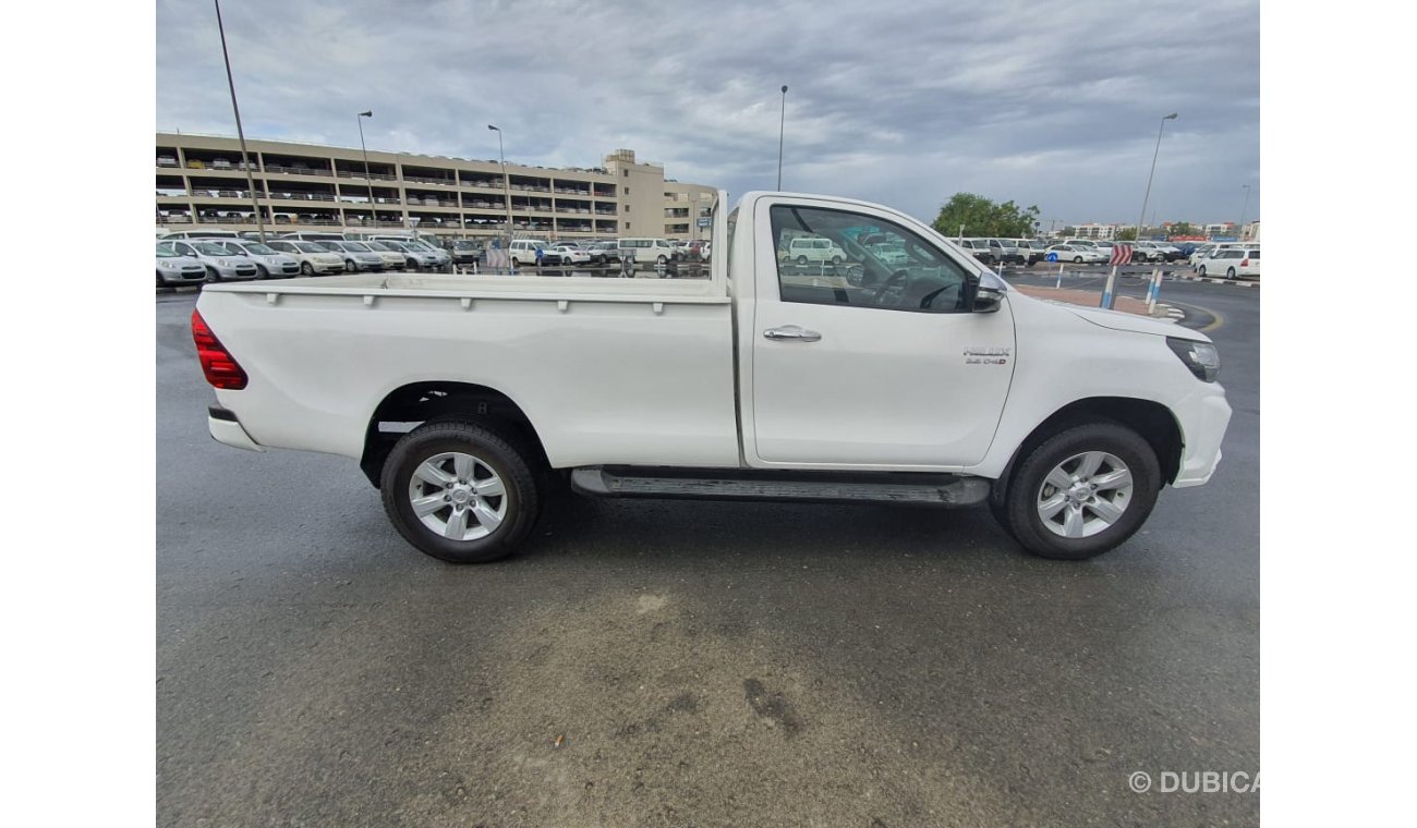 Toyota Hilux DIESEL MANUAL 2.8L 4X4 SINGLE CABRIGHT HAND DRIVE