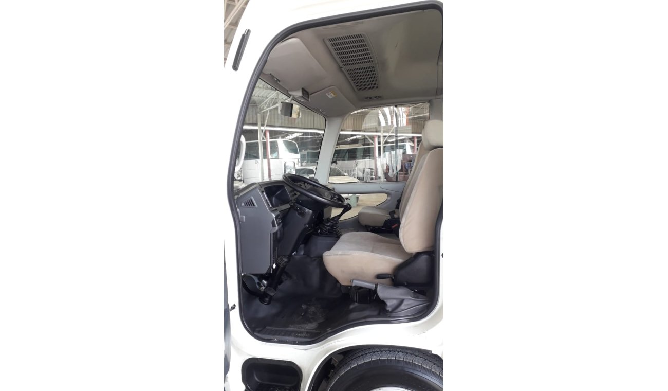 Toyota Coaster 30 SEATER DIESEL-PARA ANGOLA