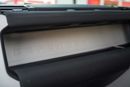 لاند روفر Defender 110 Land Rover Defender 110 D300 SE (Right Hand)