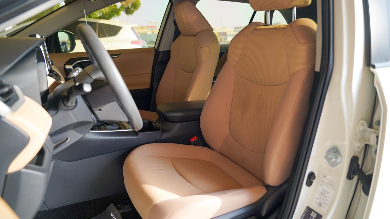 تويوتا راف ٤ 2.5L (2WD) EX