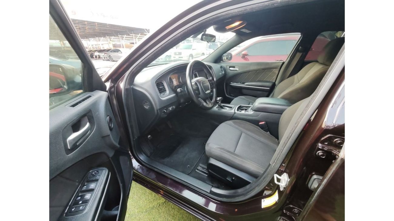 دودج تشارجر SXT Warranty one year