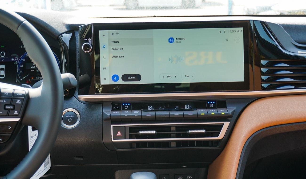 Toyota Camry Lumiere HEV