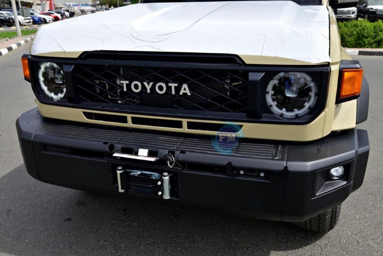 Toyota Land Cruiser 70 71 Short Wheel Base SDLX 2.8L Diesel 4WD Automatic