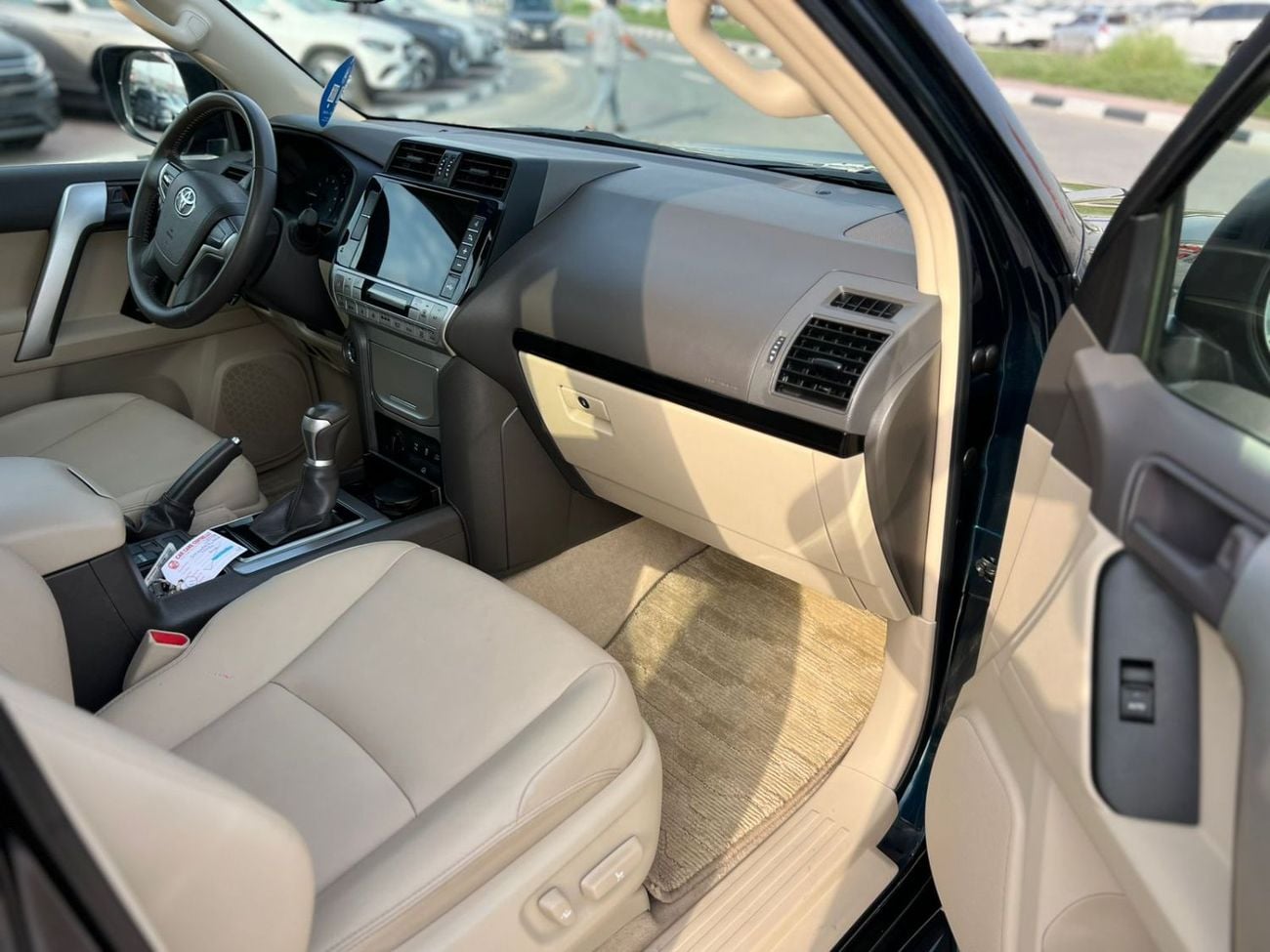 تويوتا برادو 2022 Toyota Prado TXL Full Option 4.0L V6 - AWD 4x4 GCC- Electric Seat - Rear CAM & Sensors - Cool B