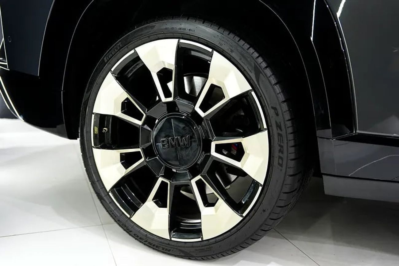 BMW XM Night Gold Metallic Trim, Sport Exhaust, Bowers N Wilkins Audio, Dealer Warranty!