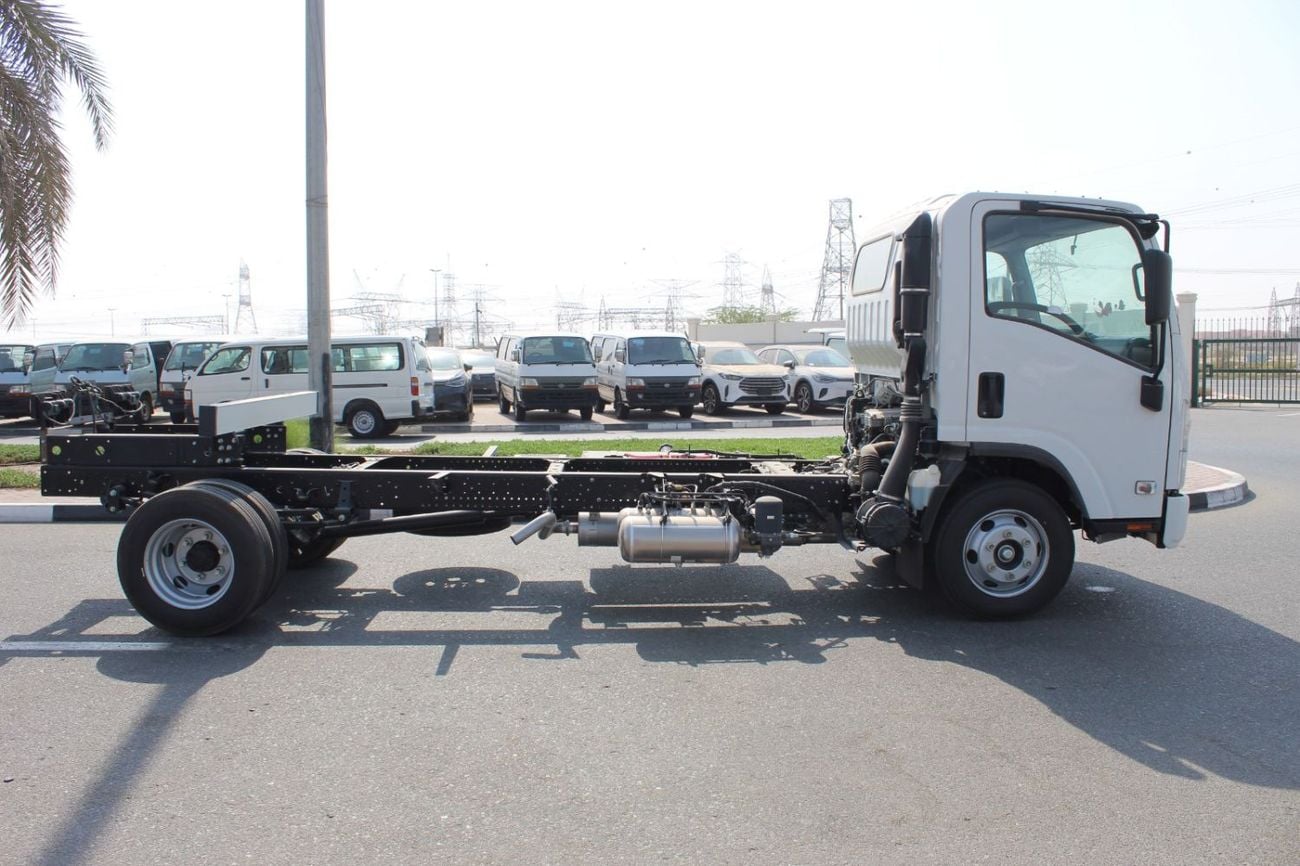 Isuzu NQR