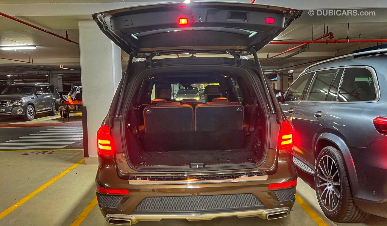 Mercedes-Benz GL 500 AMG Kit, 8 Cylinders, 435 HP