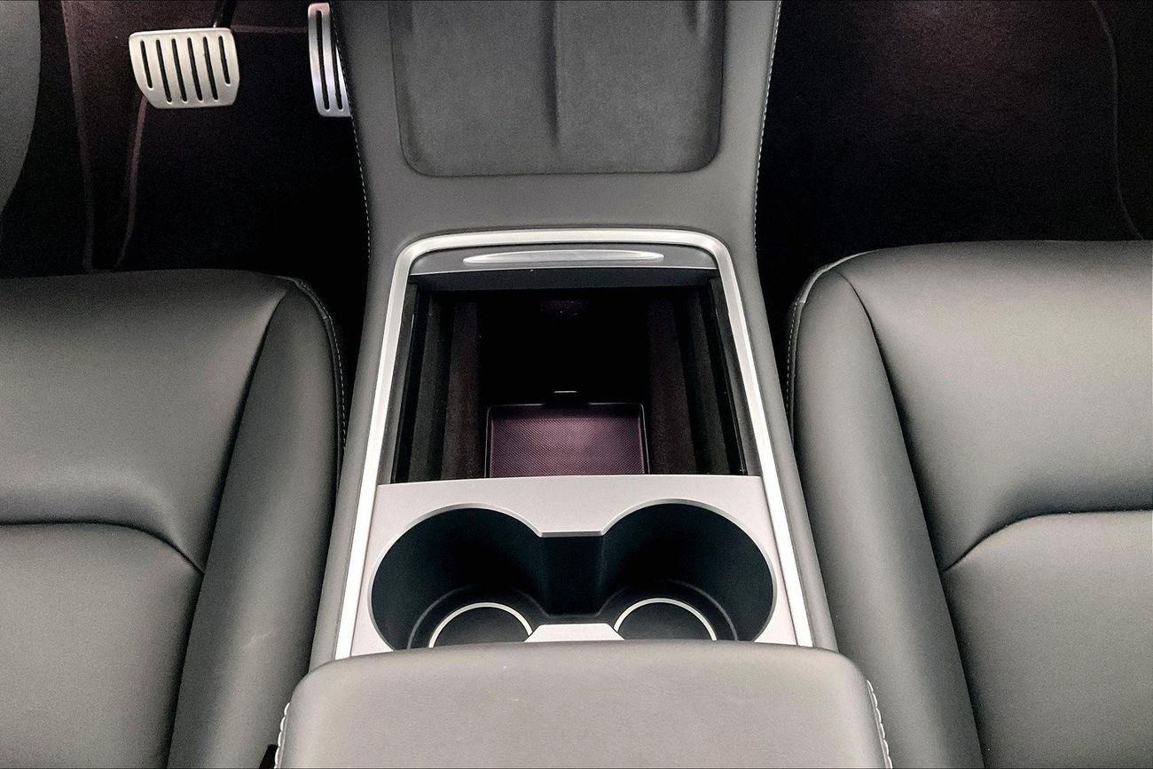 Toyota Corolla Cross XL| 1 year free warranty | Exclusive Eid offer