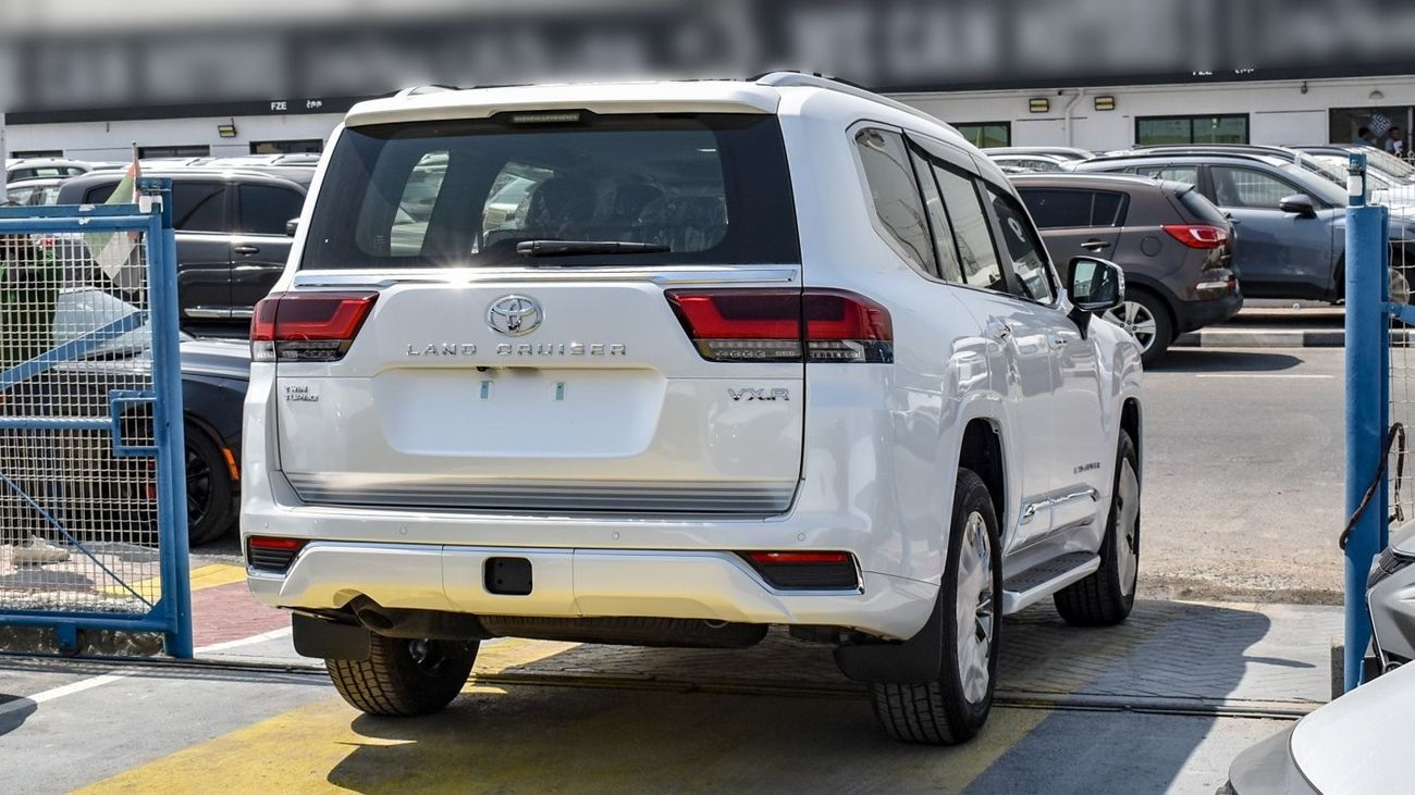 Toyota Land Cruiser VXR 3.5L TWIN TURBO