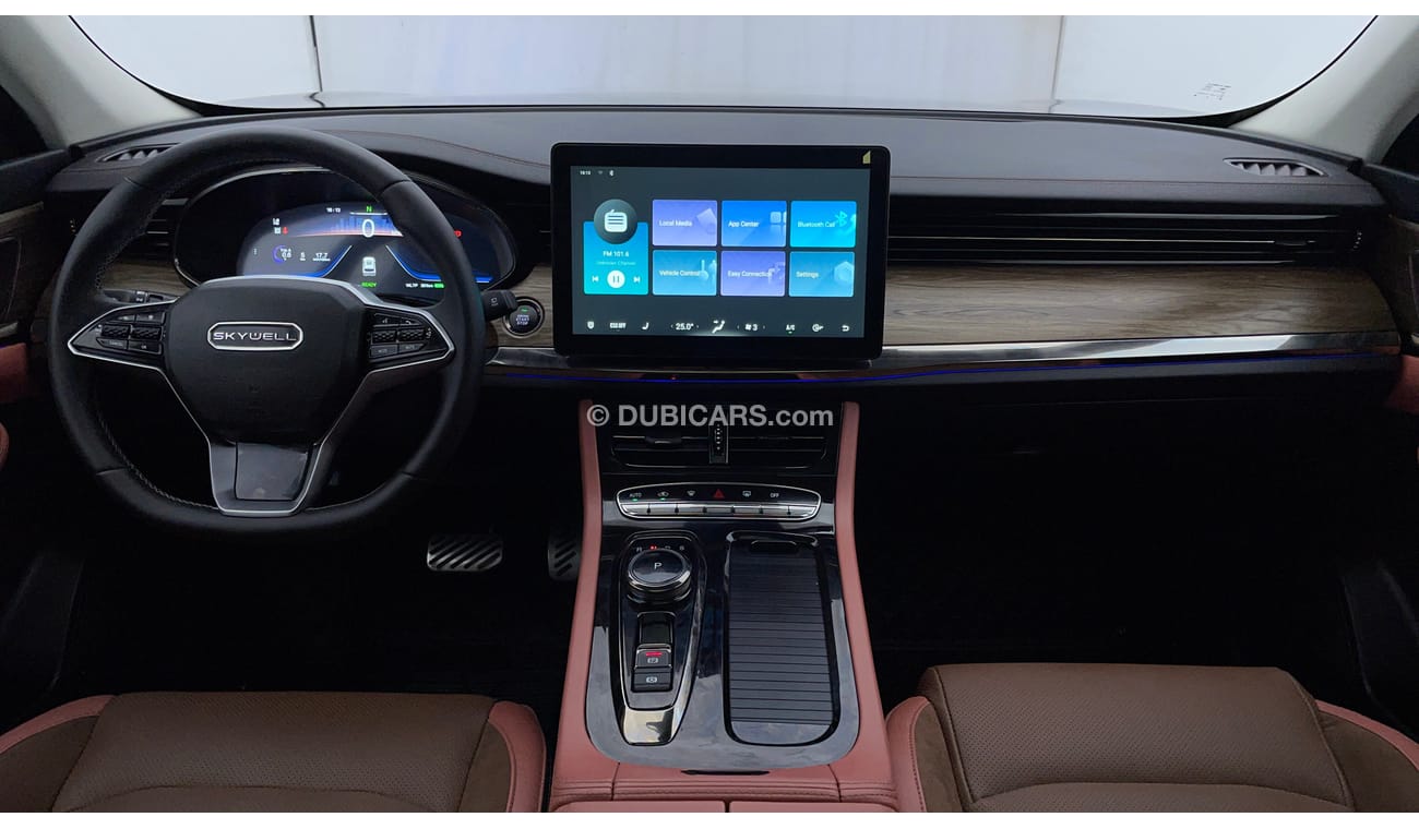 Skywell ET5 LUXURY PLUS 0.01 | Zero Down Payment | Free Home Test Drive