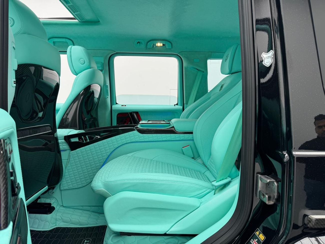 Mercedes-Benz G 63 AMG Std 4.0L 2019 Mercedes-Benz G63 AMG, G900 Brabus Kit, Mercedes Service History, Warranty, GCC