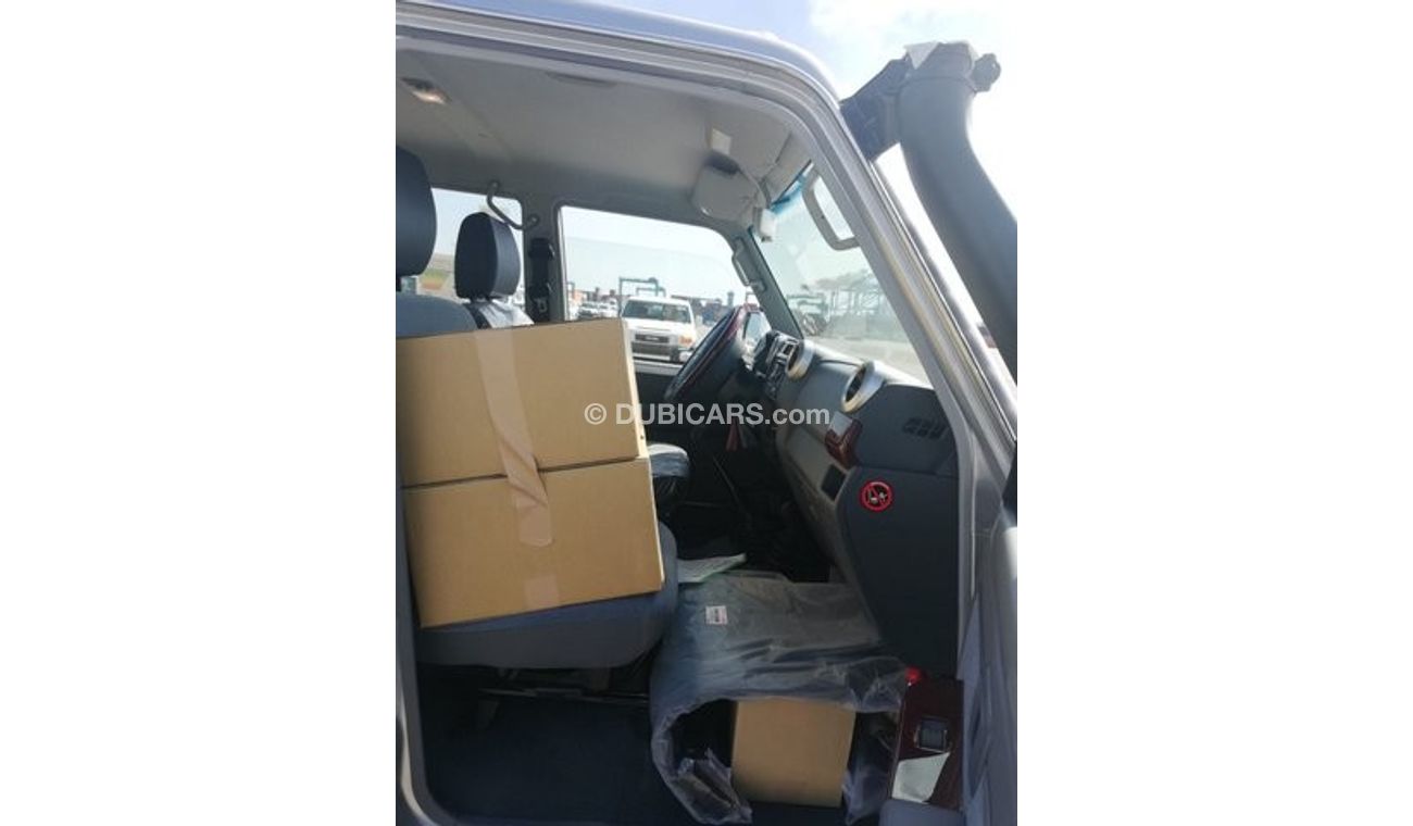 Toyota Land Cruiser 4.5L Turbo Diesel V8 SPECIAL