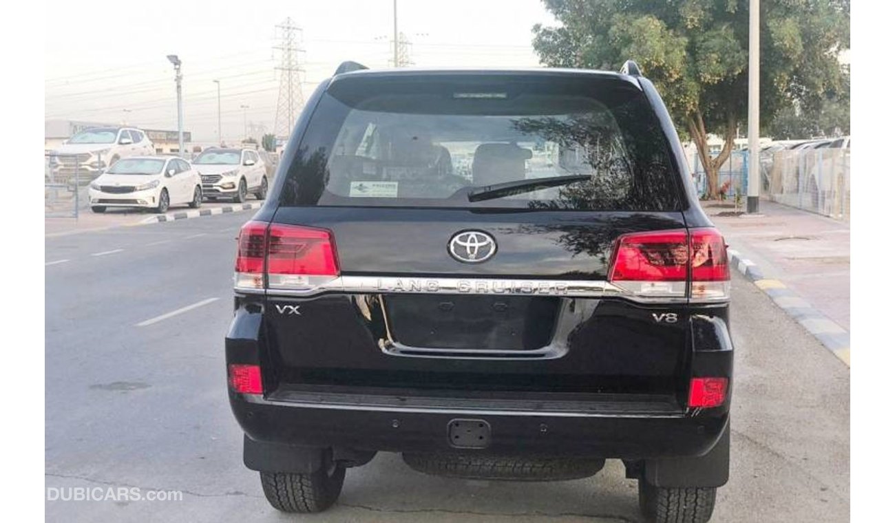 تويوتا لاند كروزر Toyota Land Cruiser 4.5L Diesel VX V8 AT