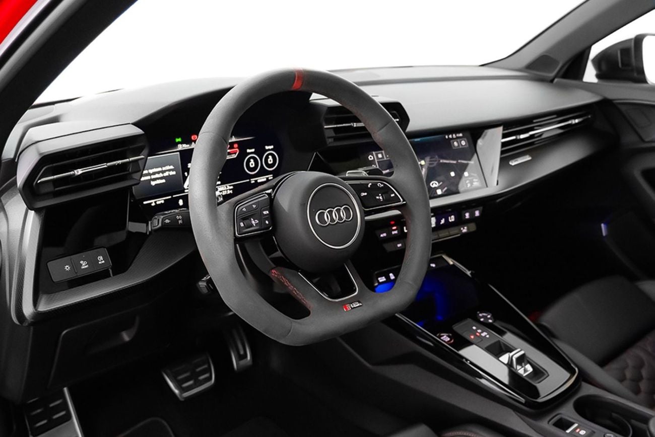 Audi RS3 STANDARD Quattro